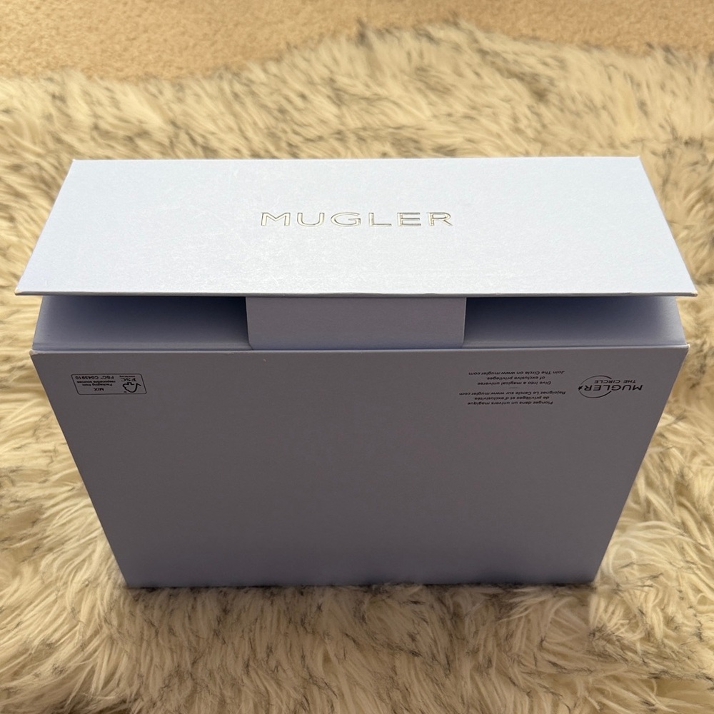Mugler Empty Box - Picture 12 of 12